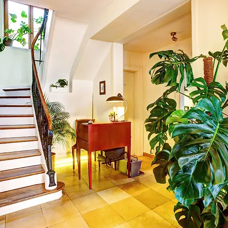 ホテル Koenigsgarten