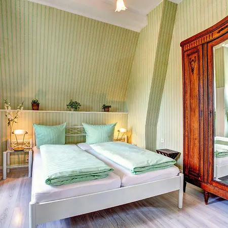 Koenigsgarten Siebeldingen