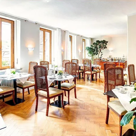 Koenigsgarten 3*