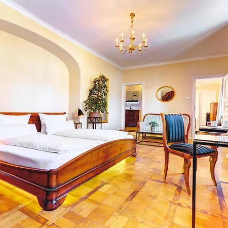 Koenigsgarten Siebeldingen