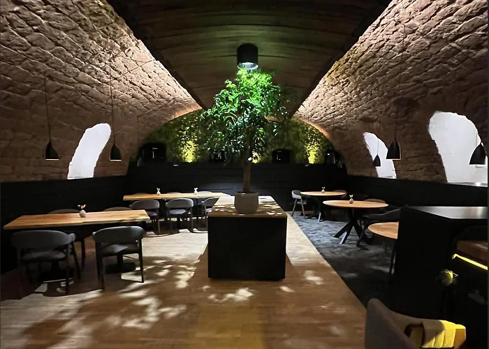 Koenigsgarten Ξενοδοχείο 3*