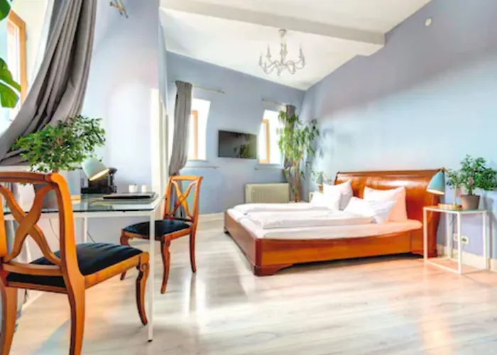 Ξενοδοχείο Koenigsgarten 3*