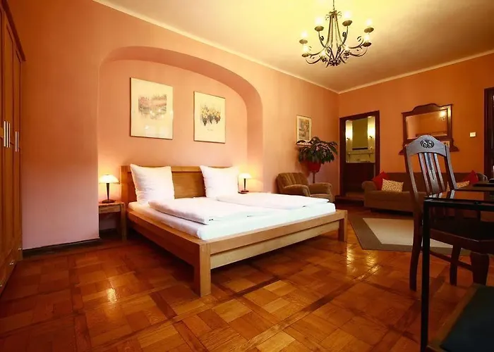 Ξενοδοχείο Koenigsgarten 3*